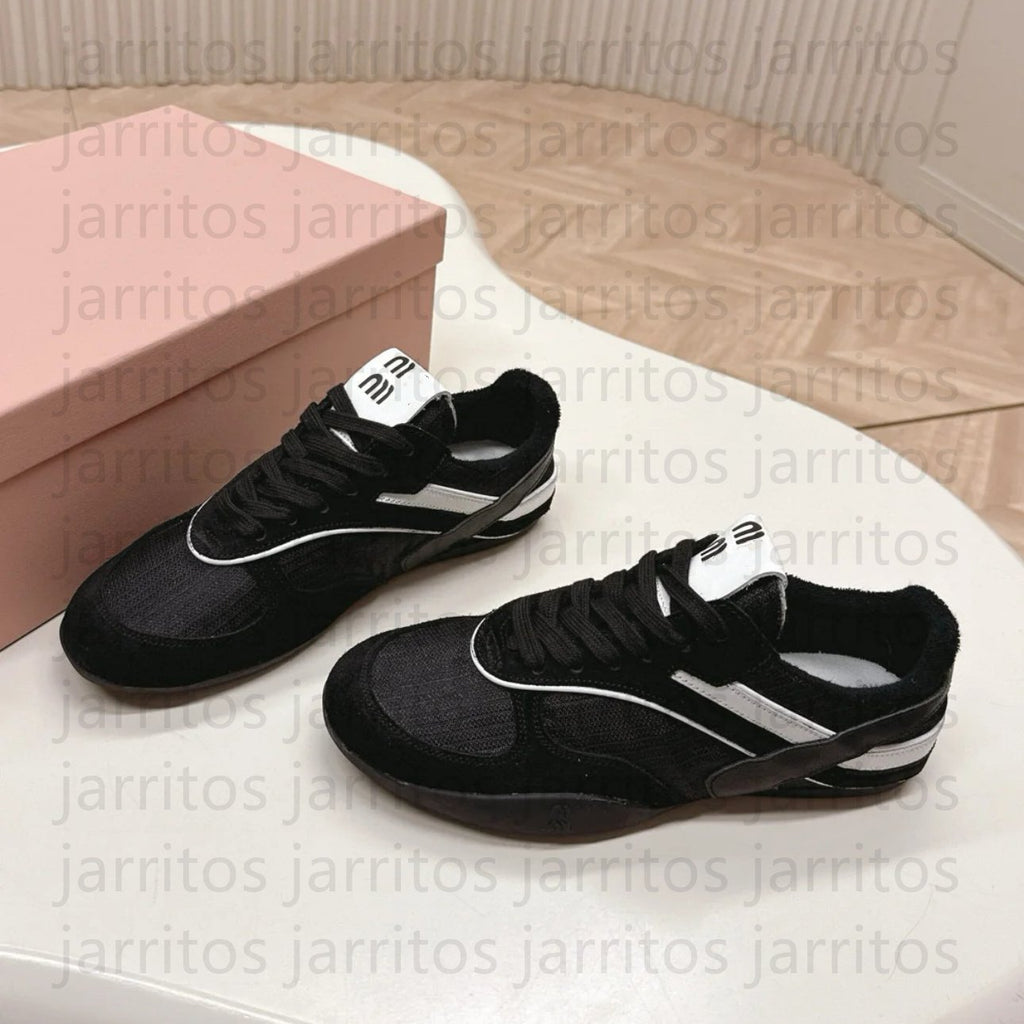 Designer Gymnasium Casual Shoes Suede Trainers Technical Black White Fabric Sneakers for Women